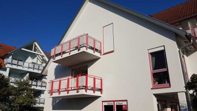 Attraktive 2-Zimmer-Terrassenwohnung mit Balkon und EBK in Baden-Württemberg - Bermatingen