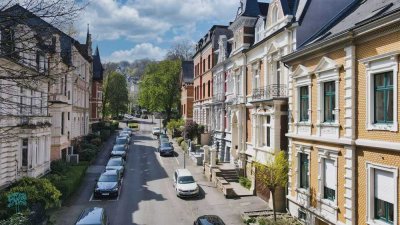 ***charmante Altbau-Rarität in Toplage – modernisiert und denkmalgeschützt