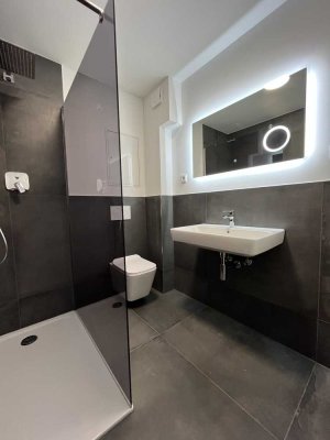 Sanierte 3-Raum-Wohnung mit 14.000€ Nobila-Küche und 19m² Balkon