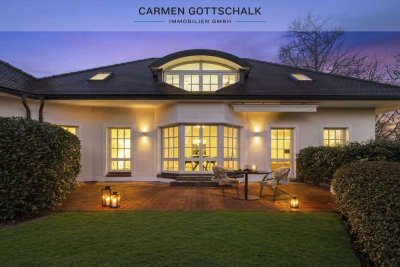 Elegantes Townhouse auf Parkgrundstück - Exklusives Leben auf zwei Ebenen mit Panoramablick
