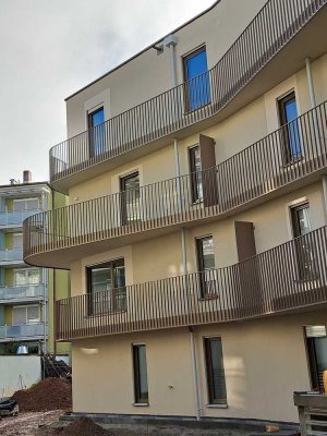Helle 2,5-Zimmer Wohnung mit Balkon im 2. OG in Regensburg, Neubau 2025-Kasernenviertel