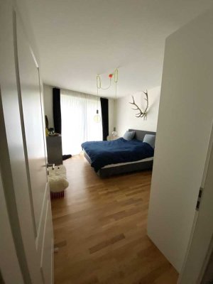 Ruhige Wohnung in Innenhoflage mit eigenem Garten