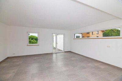 Bezugsfertig: Großzügiges und ruhiges Neubau-Reihenhaus nähe Rosenheim – ideal für München-Pendler