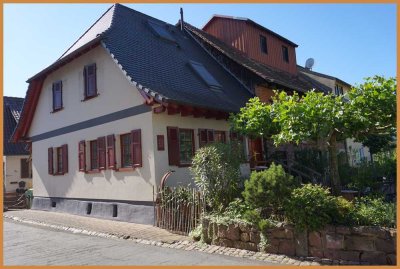 Historisches Wohnhaus mit besonderem Flair – Ehemalige Kirchenmühle in Biberach - top gepflegt !