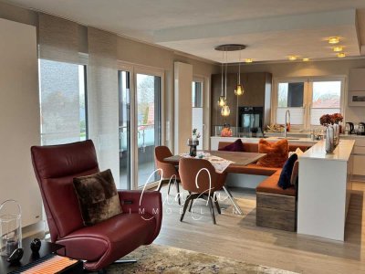 Hochwertiges Penthouse mit großer Panorama-Dachterrasse und zwei Carports in Zetel