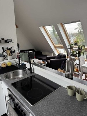 Helle 2-Zimmer Dachgeschosswohnung in Hamburg-Sasel