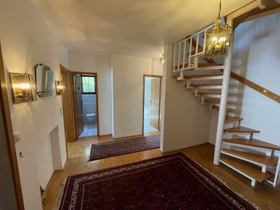 Freundliche Maisonette-Wohnung mit sehr guter Verkehrsanbindung