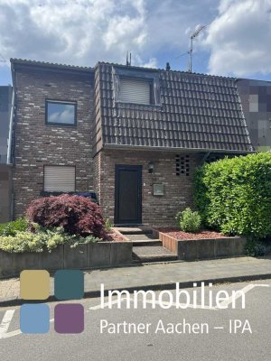 IPA - Handwerker aufgepasst - Reihenmittelhaus in Eschweiler mit Weitblick ins Grüne