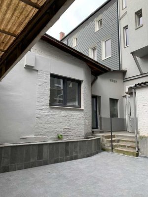 Modernisiertes Einfamilienhaus in ruhiger Hinterhauslage  mit Terrasse in Wuppertal-Elberfeld