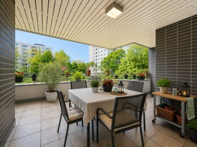 *FREIRAUM IN NIEDERKASSEL*- 4 ZI WOHNUNG MIT TERRASSE & TG