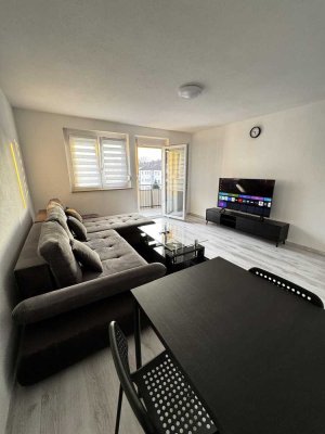 Schöne 3 Zimmer Wohnung mit Balkon in Zentraler Lage