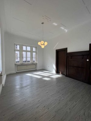 Attraktive, vollständig renovierte 3,5-Zimmer-Wohnung in Gießen
