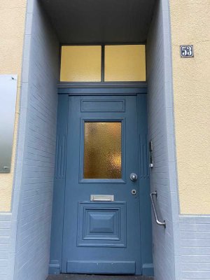 Attraktive, außergewöhnliche Wohnung mit Gartennutzung in Düsseldorf-Benrath