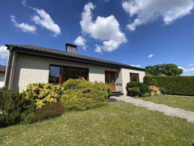 Schöner Bungalow mit tollem Garten in Pesch!