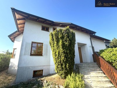 Sonniges Einfamilienhaus mit Garten
