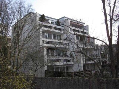1,5 Zimmerwohnung mit Balkon sucht neue Bewohner/in!