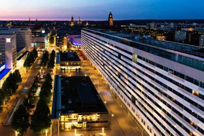 Stylisch wohnen: 2-Raum-Wohnung mit Einbauküche und Ankleidebereich
