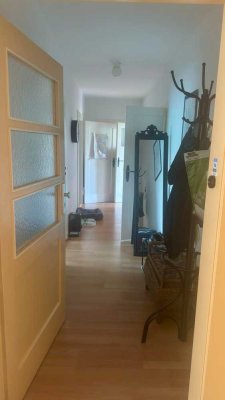 Nachmieter gesucht 60 m², 2-Zimmer, 1. OG, Einbauküche, ab 01.08
