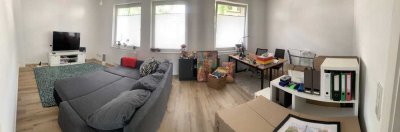 2-Raum-EG-Wohnung mit Balkon und Einbauküche in Bremen