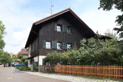 Attraktive 2,5-Zimmerwohnung mit toller Einbauküche und Balkon
