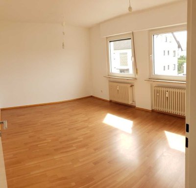 Ansprechende 3-Zimmer-Wohnung mit Balkon in Hainburg in ruhigem 3FH ab sofort zu vermieten