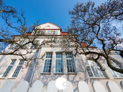 Über den Dächern von Stuttgart: Großzügige Dachgeschoss-Maisonette auf der Gänsheide