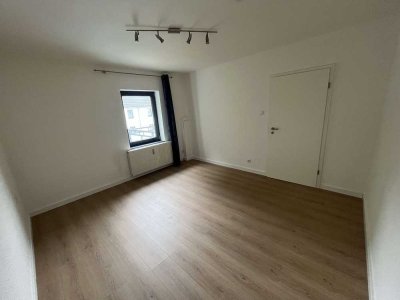 Moderne 2 Zimmerwohnung mit Balkon