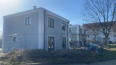 2 Chancen, Weihnachten im neuen Haus zu wohnen