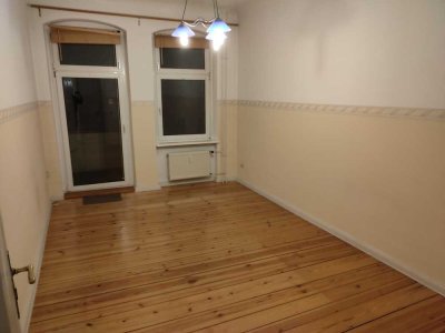 Bezugsfreie Altbauwohnung in attraktiver Lage