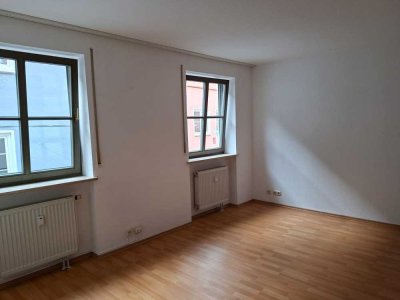 2 Zimmer Wohnung in Memmingen Innenstadt, 1. OG