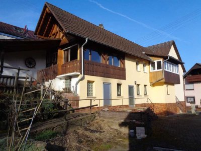 NEUER PREIS! Rauenberg: ehemaliges landwirtschaftliches Anwesen mit Wohnhaus und Nebengebäuden