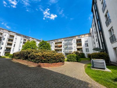 Ruhige 1-Raumwohnung im Erdgeschoss mit Küche und Außenrollos