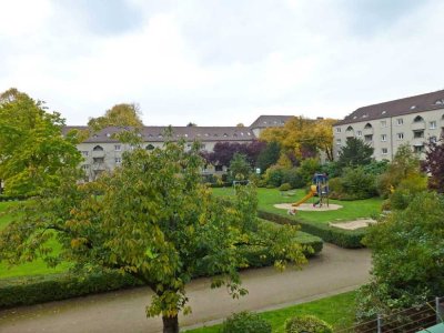 Grüner Hof; Vermietete 2-Zimmerwohnung mit Loggia!