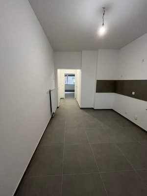 Erstbezug nach Sanierung: geräumige 1-Zimmer-Wohnung mit gehobener Innenausstattung in Ludwigshafen