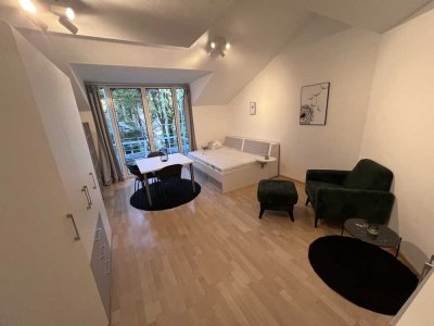 Möblierte 1-Zimmer-Wohnung mit Balkon