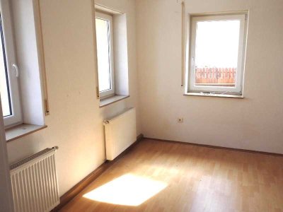 3-Zimmerwohnung in S-Bahnnähe