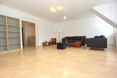 Lichtdurchflutete - LOFT-artige 3 Zimmer Dachgeschoß-Maisonette inkl. Terrasse in Währing!