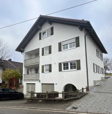 Großzügige Wohnung/DHH im Grünen
