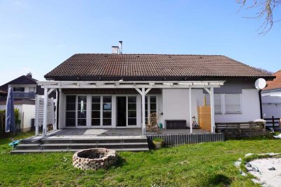 1-3 Familienhaus in ruhiger Ortsrandlage mit großzügigem Grundstück