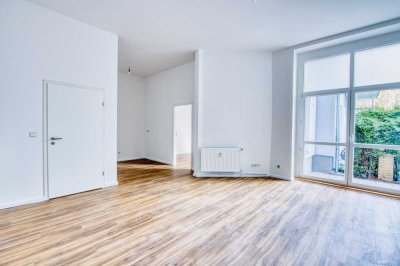 Nahe Technologiepark Adlershof: Ruhige 3-Zimmer-Wohnung mit Terrasse
