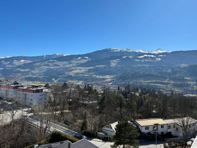 Wohnen mit Aussicht mit idyllischem Innenhof in Hall Schönegg