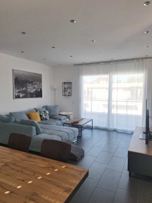 4-Zimmer Penthouse mit grosser Terrasse in 86157 Pfersee