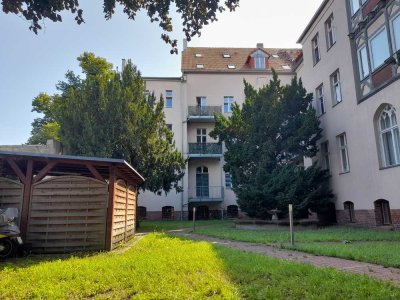 Ruhige, sanierte Wohnung mit Balkon im 1. OG ohne Mieter !