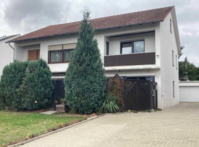 Großzügiges Zweifamilienhaus in Gestringen – perfekt für Großfamilien oder Kapitalanleger