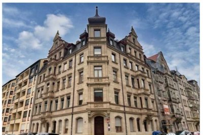 Großzügige 2 Zimmer Wohnung in Fürth im Denkmalschutzflair