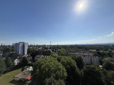 Eigennutzung oder attraktive Kapitalanlage: 3-Zimmer-Wohnung mit Balkon und Tiefgaragens