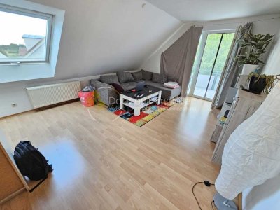 Ideal für Anleger: Lichtdurchflutete DG-Wohnung mit Balkon & TG-Stellplatz in Crailsheim!