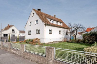 Wohnen in Herbertingen: Gepflegtes Haus mit großem Garten und Garage!
