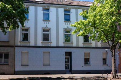 4-Zimmer - Erdgeschoßwohnung mit großer Terrasse und eigenem Garten (*provisionsfrei*)