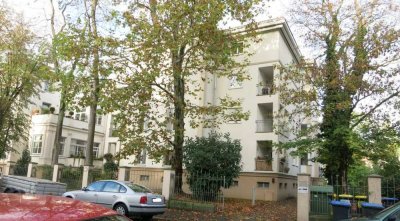 Schöne 3-Raum-Wohnung mit Balkon und Tiefgaragenstellplatz in Gohlis-Süd